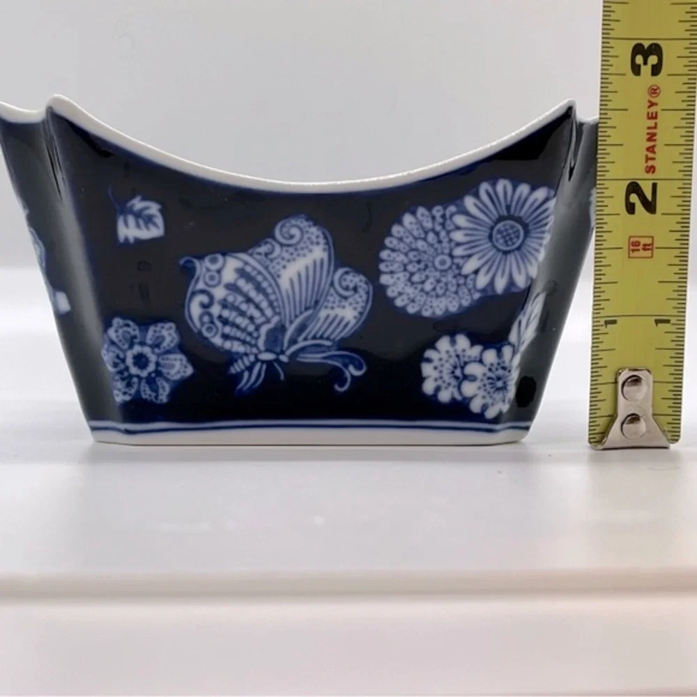 Bombay Cobalt Blue and White Chinoiserie Butterfly & Flower Bowl